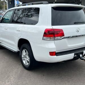 2021 Toyota Landcruiser LC200