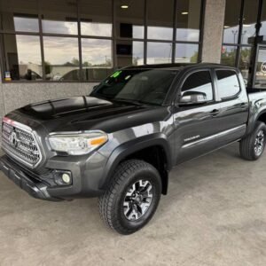 2016 Toyota Tacoma TRD Off Road 4dr Double Cab 4WD 5.0